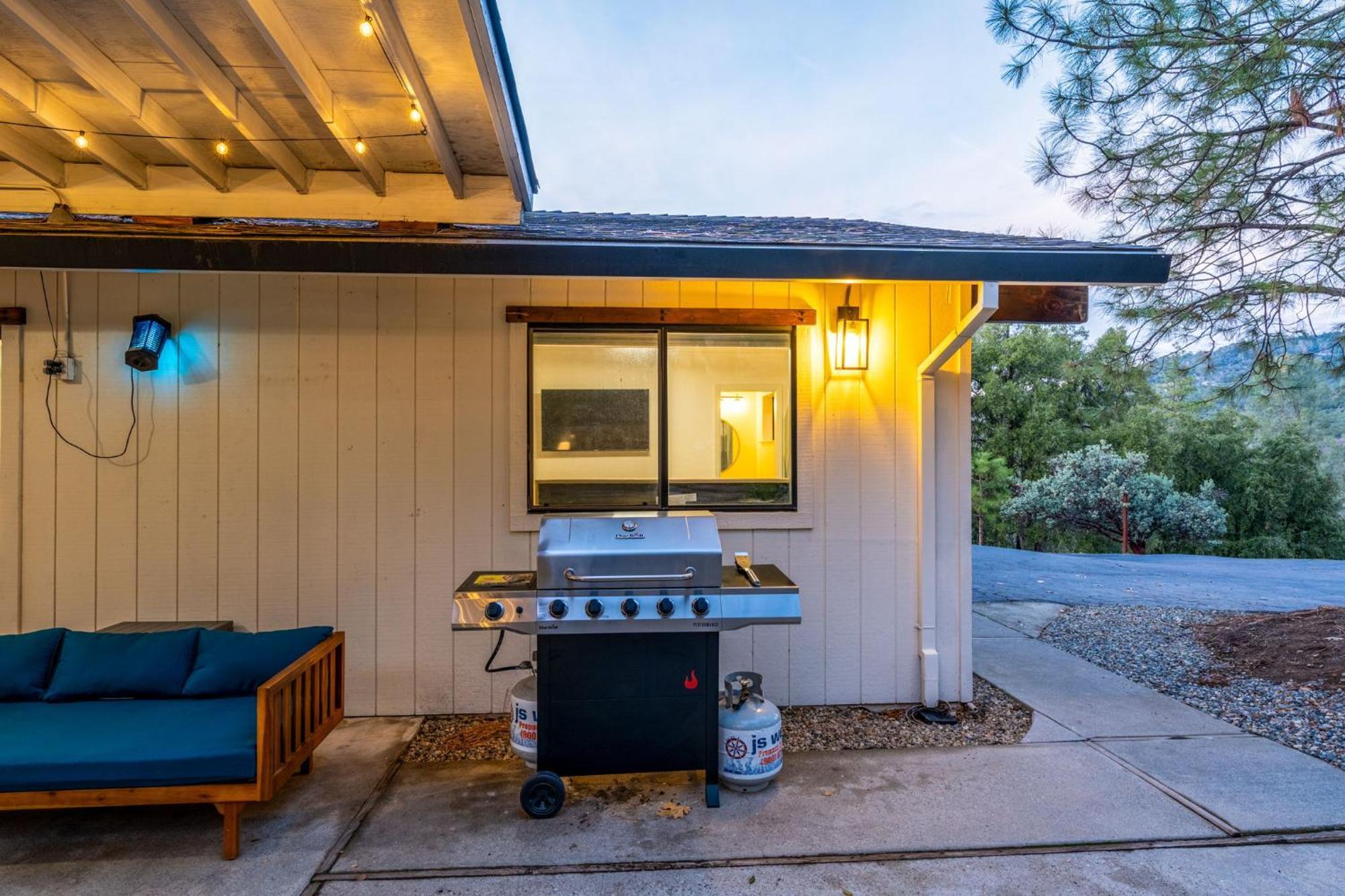 Secluded Mtn Top Family Haven With Spa, Views & Arcade Oakhurst Exterior photo