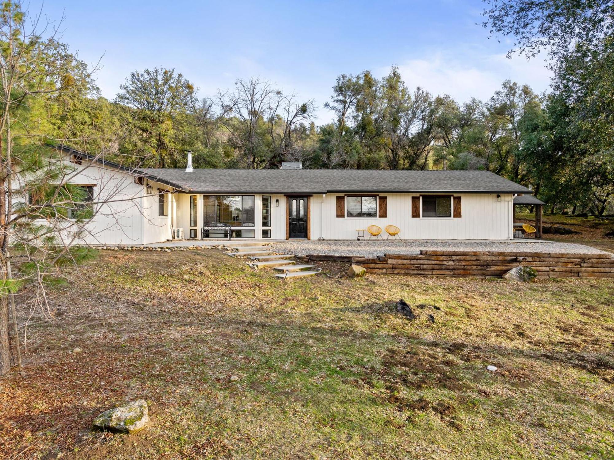 Secluded Mtn Top Family Haven With Spa, Views & Arcade Oakhurst Exterior photo